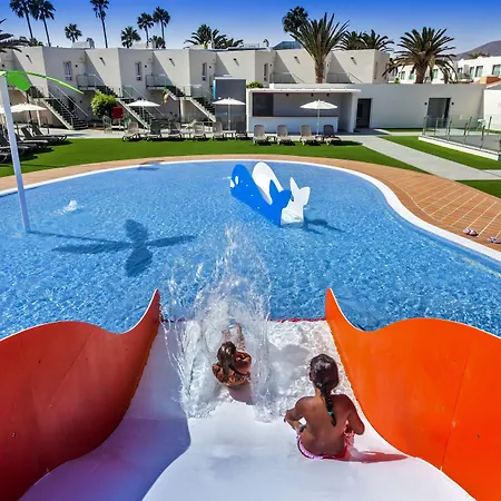 Szálloda Barcelo Sands 4*