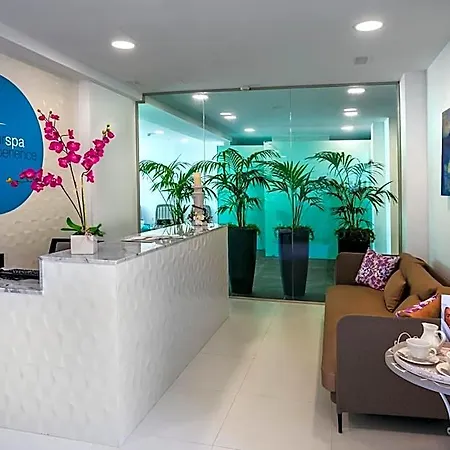 Barcelo Sands Hotell