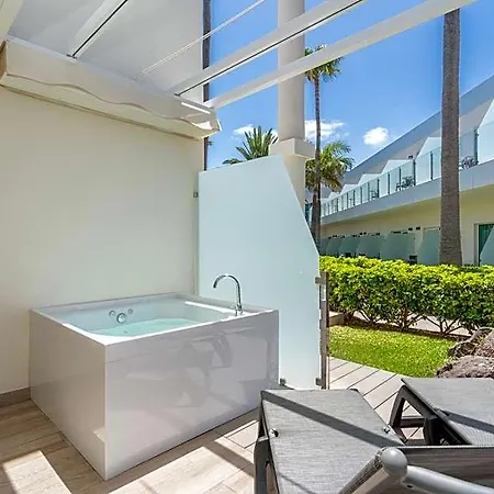 Barcelo Sands